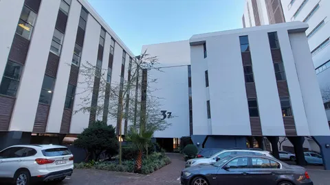 37 Bath Ave, Rosebank